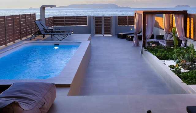 Blue Velvet Coast Luxury Villa
