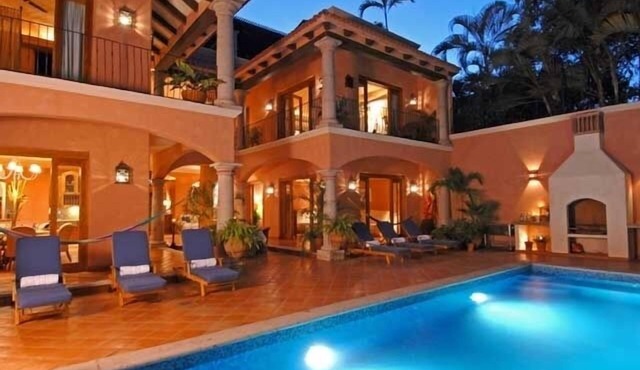 Boutique Villa Steps to Beach!-$99/Room Per Nt Special Incl Staff, Last Minute