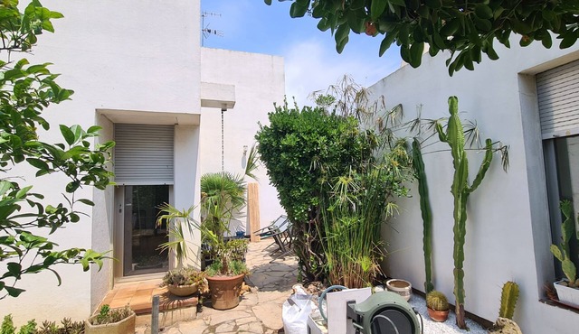 Carnon plage : Villa Lilou for 8 people, 30 metres from the beach