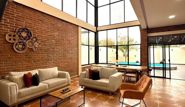 Casa Catrina: 5-bedroom Villa with Panoramic Mountain and Lake Chapala Views