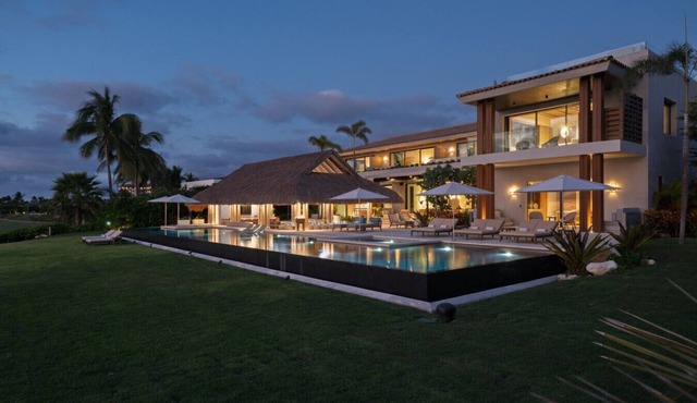 Casa De Elementos at La Punta Estates