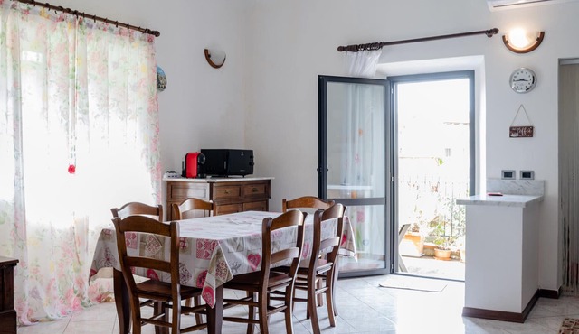 Casa dei Renai by Typney