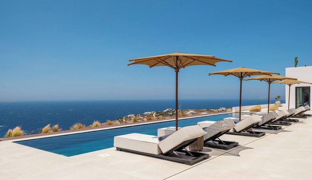 Casa Fly - A Top Luxury Villa with minimal aesthetic & breathtaking views