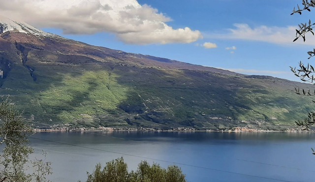 Casa Maffei PLUS apartment 4, 1st floor, balcony, wonderful lake view, parking