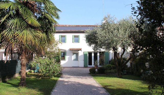 Casalori, perfect for exploring the wonders of Veneto!
