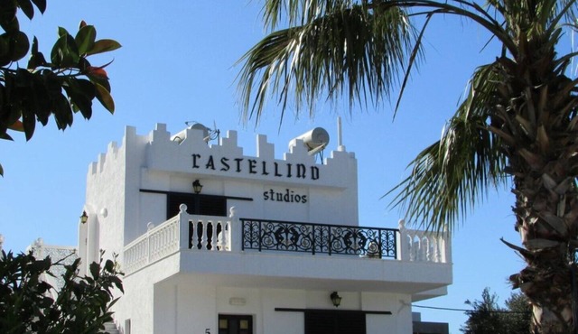 Castellino Studios - Twin Studio 1