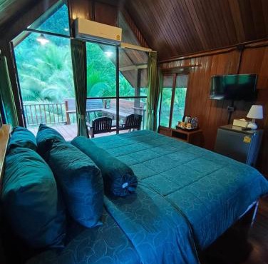 Charming Ao Luek Tai Retreat with Breathtaking Views