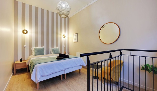Charming FLAT - 2 bedrooms with a cinema in the "quartier Latin"