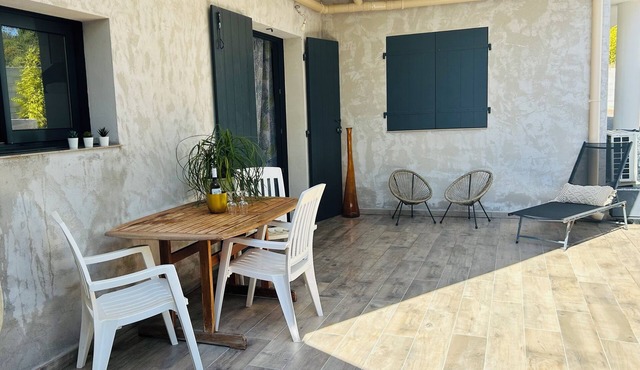 Charming villa between sea and countryside in absolute calm