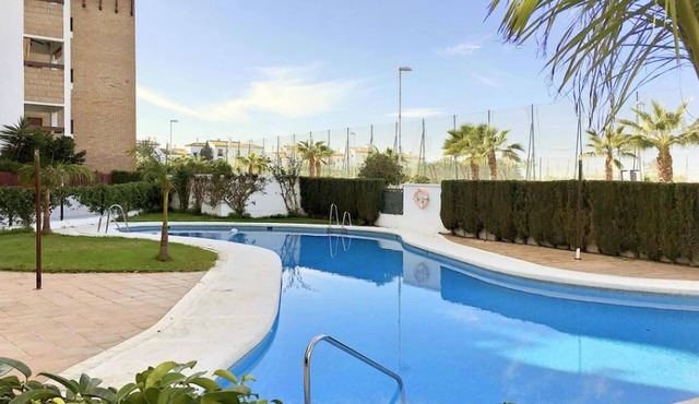 Chic Apt by Playa Granada