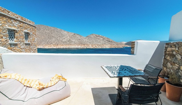 Cocoon Superior Suite/Sea view Suite with private Veranda