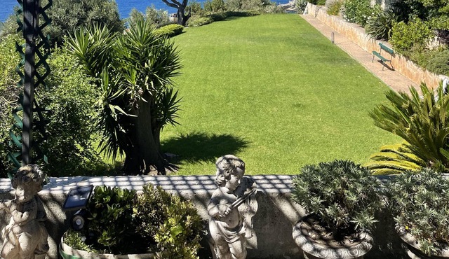 Completely renovated villa with private pool