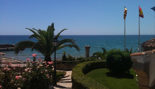 Costa Dorada: Spacious villa for 8 pers., Private pool, 900m from the beach