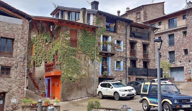 Cosy accommodation 15 km from La Seu d'Urgell.