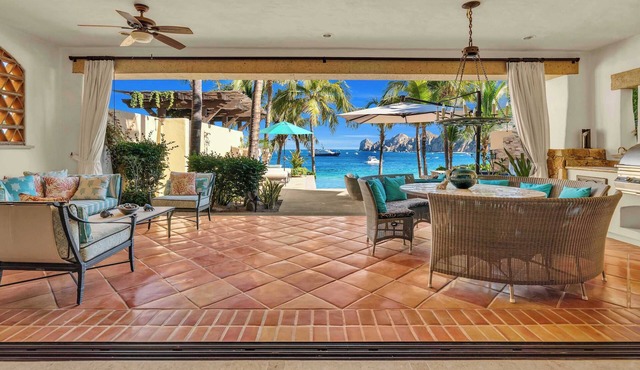 Cuvée-Designed Villa on Medano Beach, Cabo San Lucas