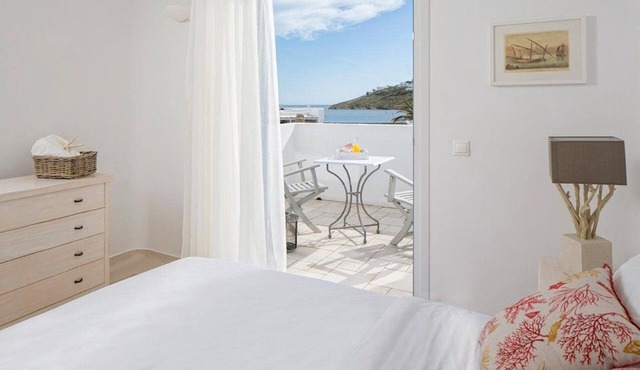 Deluxe Mykonos Villa | Outdoor Pool | Villa del Sol Sea & Pool View