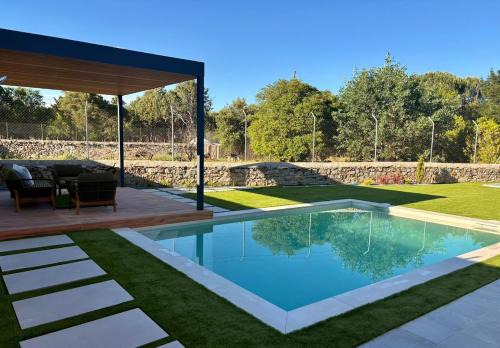 Design Villa in Madrid Mountains