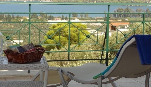 Detached Villa With Panoramic Views. 2 Mins Crossing To Poros Island