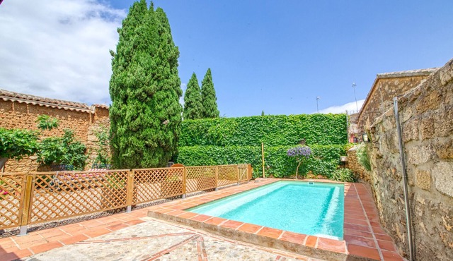 Encanto House in Valdeverdeja