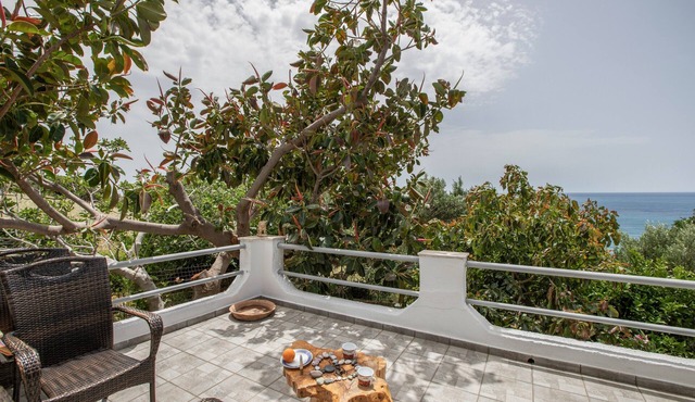 Entire Cottage in Kerames, Crete – 250 m from the Beach