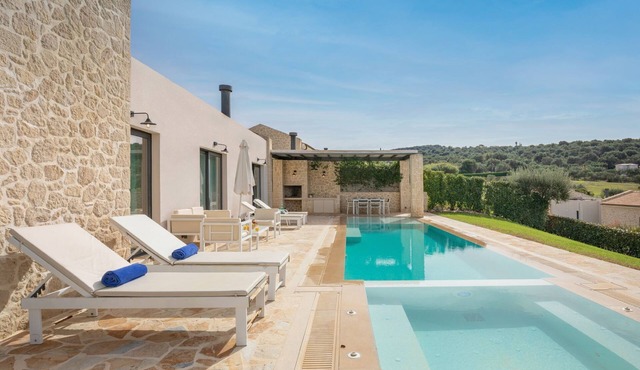 Escape to Luxury in Kavvadades, Corfu at Lithari Pende Villa
