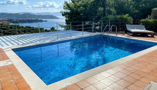 EUROPA,2BR,2BTH VILLA WITH PRIVATE POOL AND STUNNING SEA VIEWS