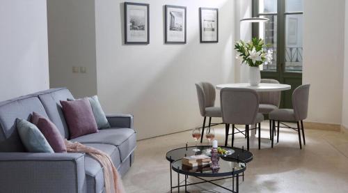 Exquisite Athens Villa 1 Bedroom Villa Izuru Acropolis View