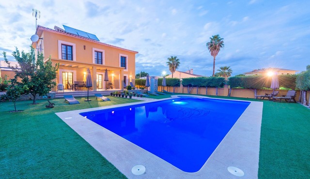 FINCA CA NANTONIA - Villa with private pool in Sa Coma. Free WiFi