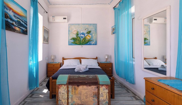 Finieli's Rustico.Traditional house in tranquil Malona Village. Book your stay