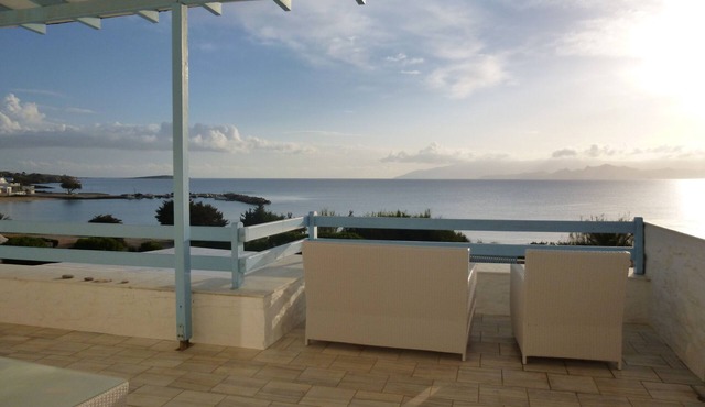 Front Villa Ampela Thalassa Beach