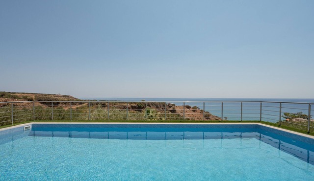 Gallery Villa with Pool, 300m Beach, Sea Views