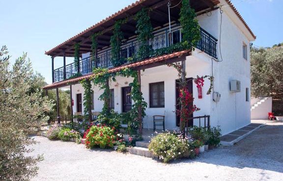 Gregory Studios in Kokkari