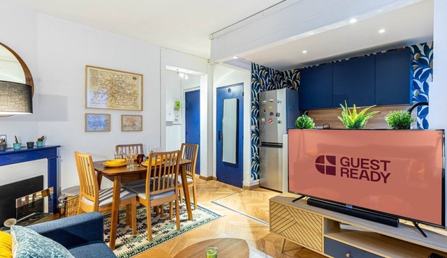 GuestReady - Colourful flat for 4, 30m from Paris