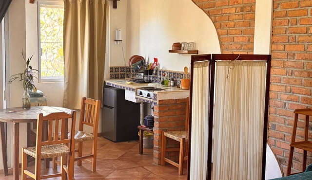Harmonious "Brick" studio 100 meters from the sea