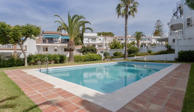 Holiday Home "Mi Casa" with Wi-Fi, Garden, Terrace & Shared Pool