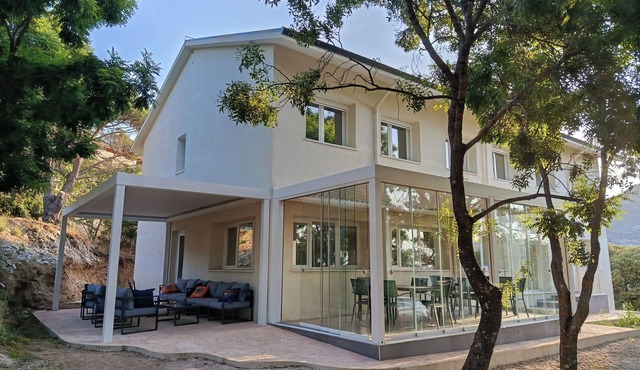 Home Space. Conscious relaxation and enjoyment in the northern mountain range of Madrid