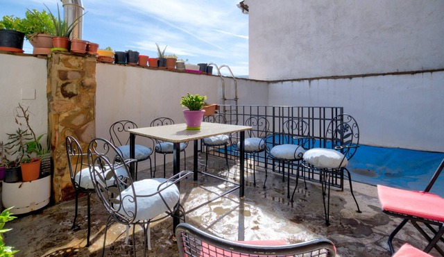 Homerez - Big villa for 12 ppl. with swimming-pool at Puebla de Don Rodrigo