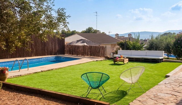 Homerez - Elegant Villa El Vendrell + Private Pool