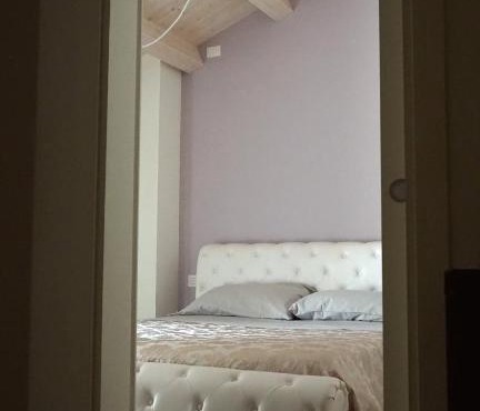 INTERNO 2 Este centro in Este