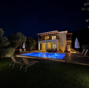 Iris Villas Complex