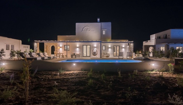 Isalos Villas Naxos