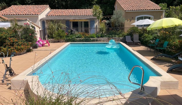 Les Hauts D'eyragues : Gîte Rêverie