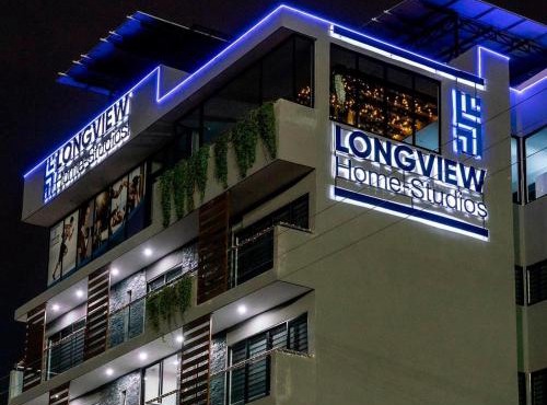 LONGVIEW HOME-STUDIOS