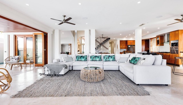 Lux Tropical Haven Mooloolaba Moonda5