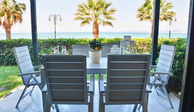Luxurious Beachfront Villa | Chalkidiki Kassandra Pefkochori
