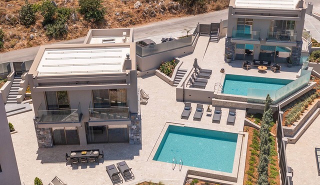 Luxury Villa AQUA With 2 Private Pools