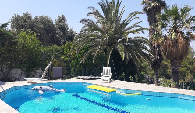 Luxury Villa Suites Lagonissi
