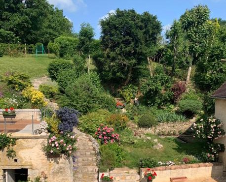 Maisonnette proche de Chartres avec Wifi in Saint-Prest