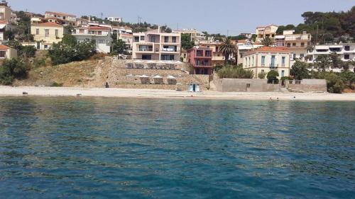 Mare Studios Exclusive in Plomari