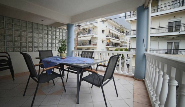 Meteora view apartment in Kalampaka center